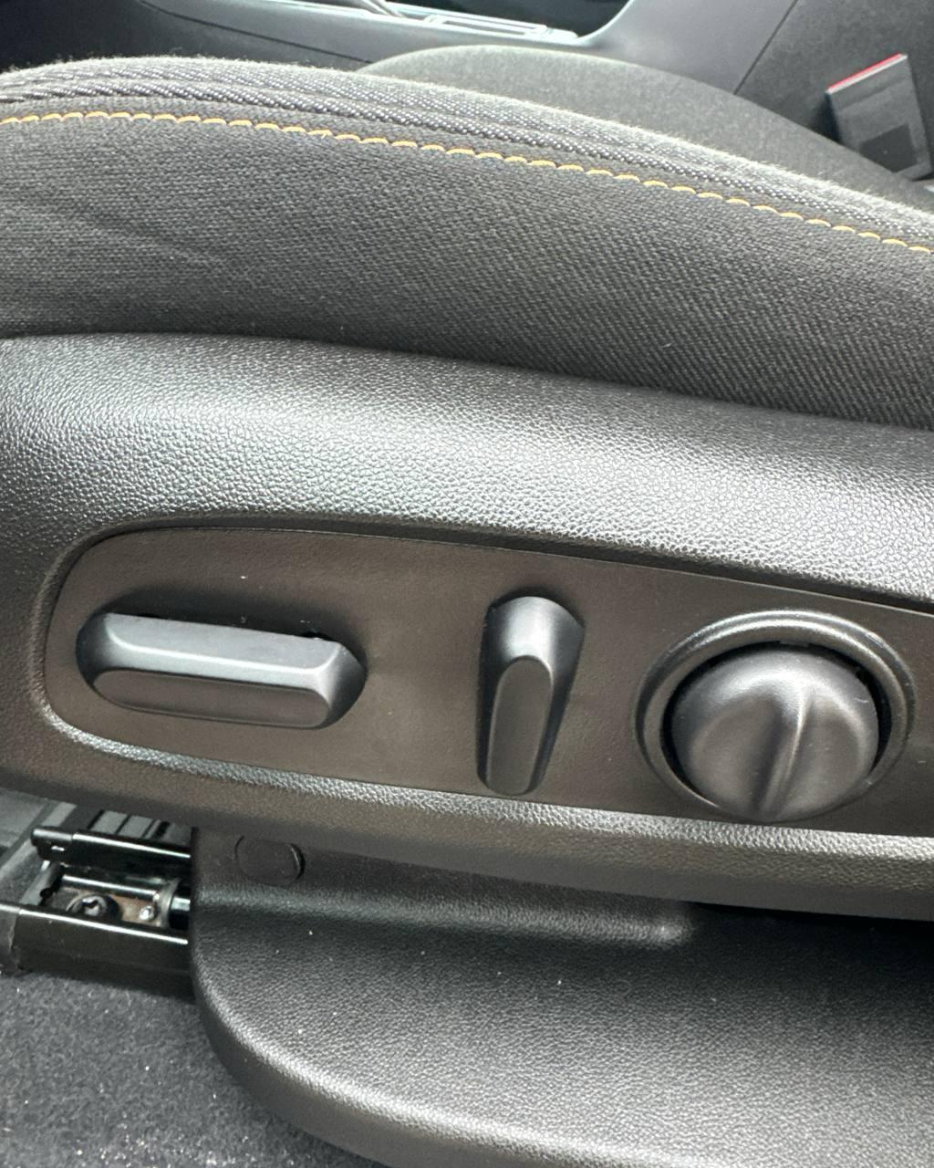 Chevrolet Equinox III , 2021 г., автомат, бензин - фото 23