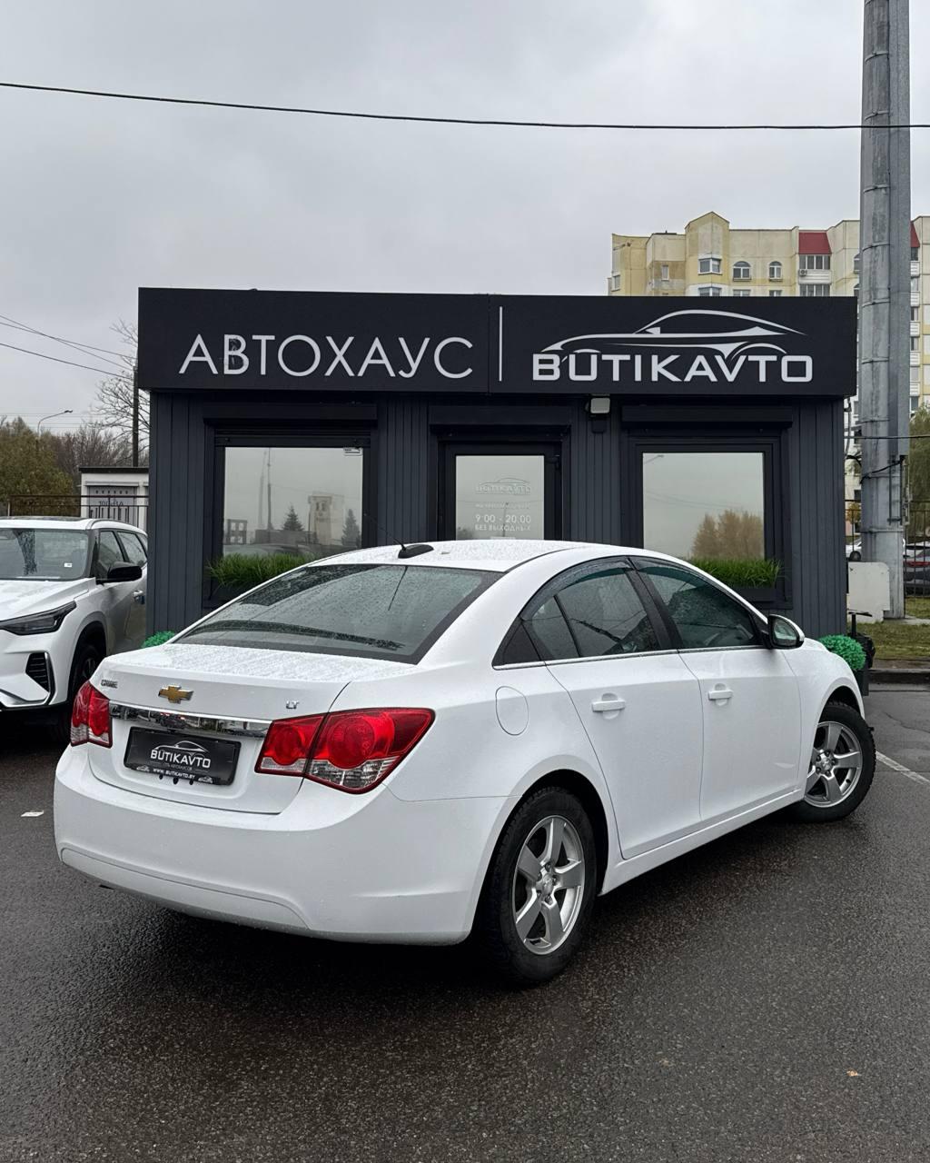 Chevrolet Cruze J300 · Рестайлинг , 2015 г., автомат, бензин  - фото 6