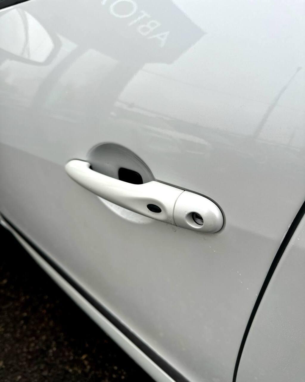 Renault Scenic III · 2-й рестайлинг , 2013 г., механика, дизель - фото 16