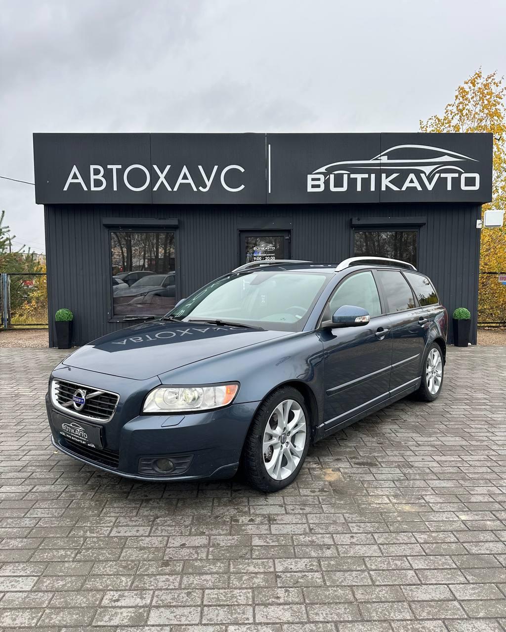 Volvo V50 I · 2-й рестайлинг , 2011 г., механика, дизель  - фото 3