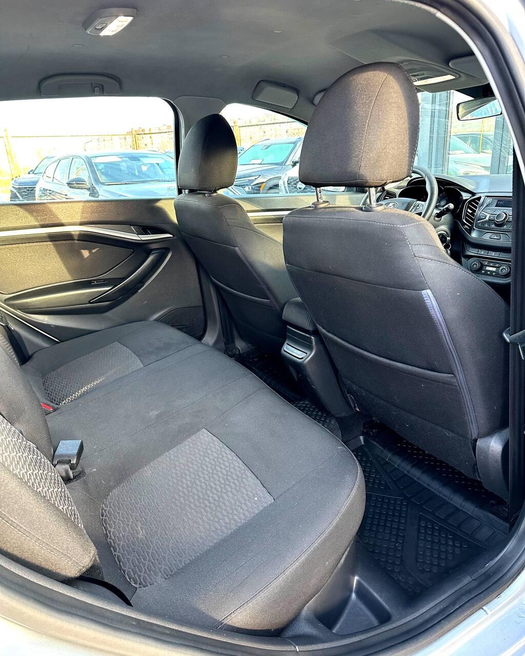 Lada (ВАЗ) Vesta I , 2018 г., механика, бензин - фото 13