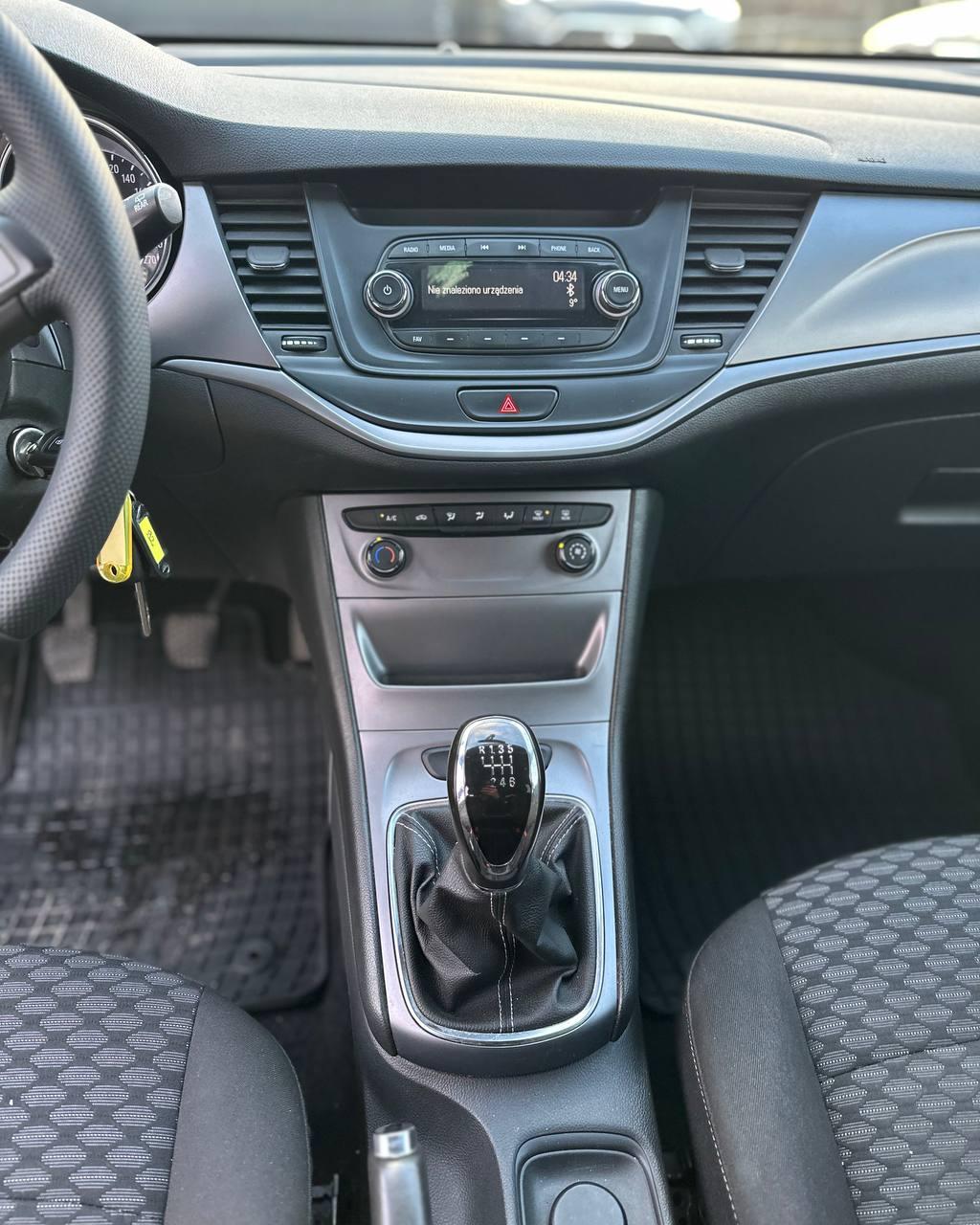 Opel Astra K , 2018 г., механика, дизель - фото 10