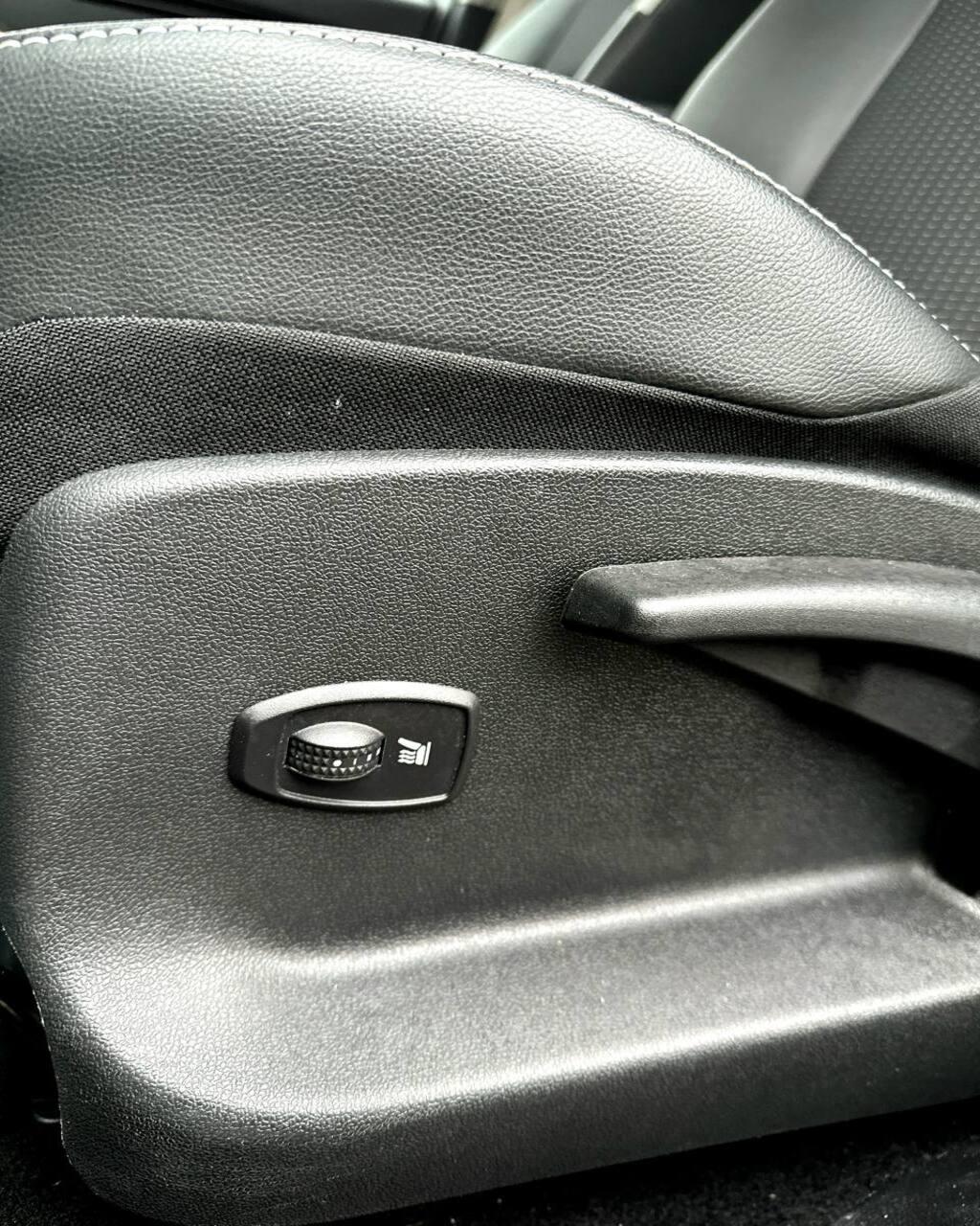 Renault Scenic III · 2-й рестайлинг , 2013 г., механика, дизель - фото 20