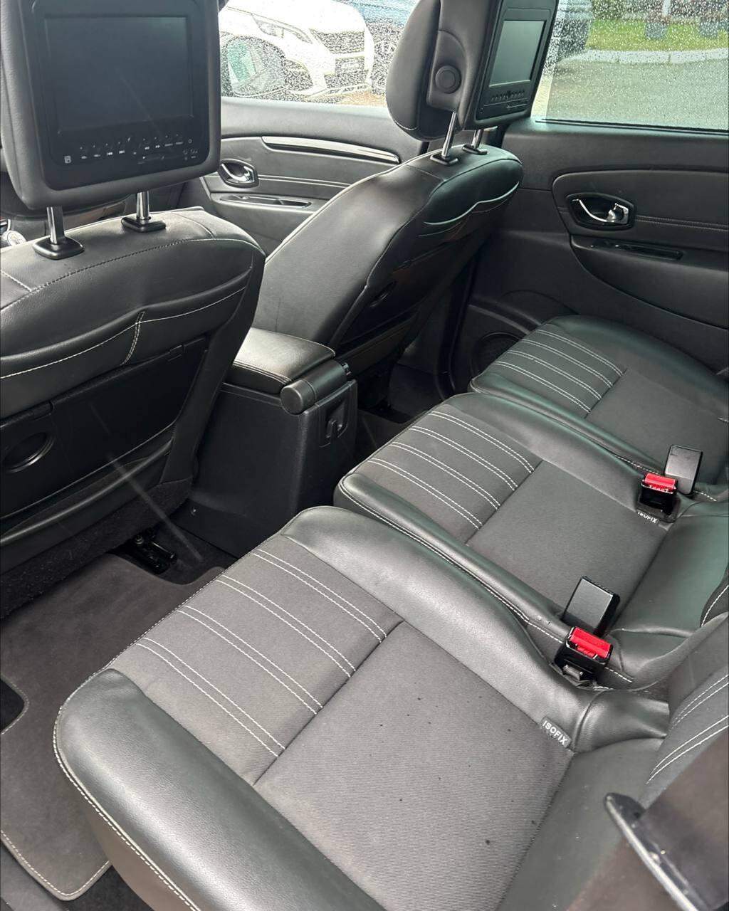 Renault Grand Scenic III · 2-й рестайлинг , 2014 г., механика, дизель  - фото 10