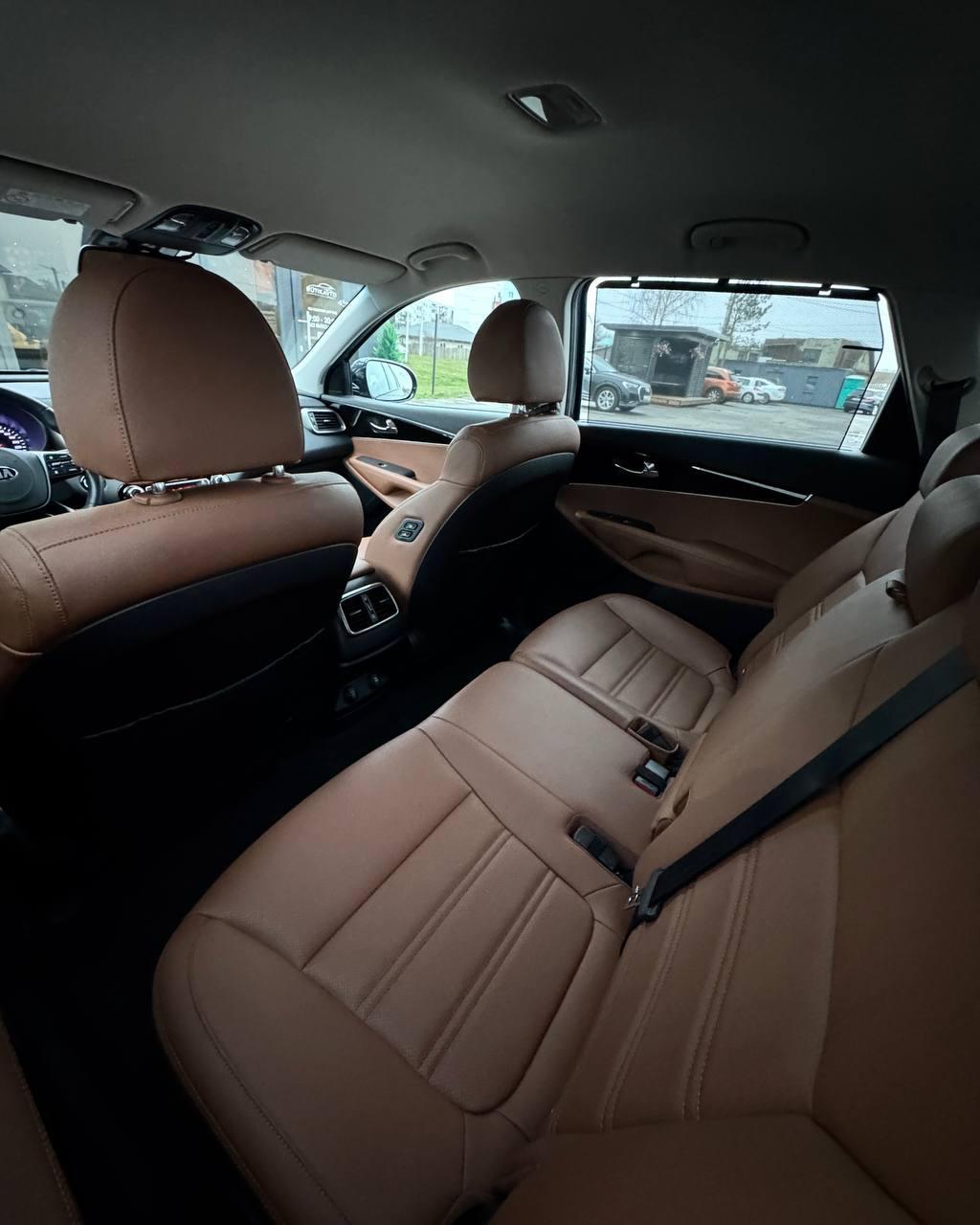 Kia Sorento III · Рестайлинг , 2019 г., автомат, дизель - фото 11
