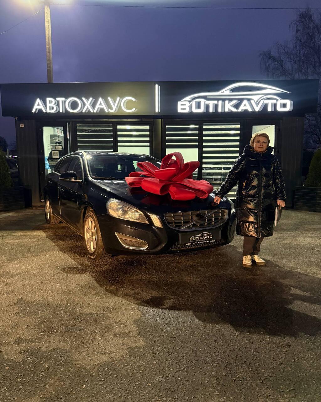 Volvo V60 I , 2011 г., механика, дизель