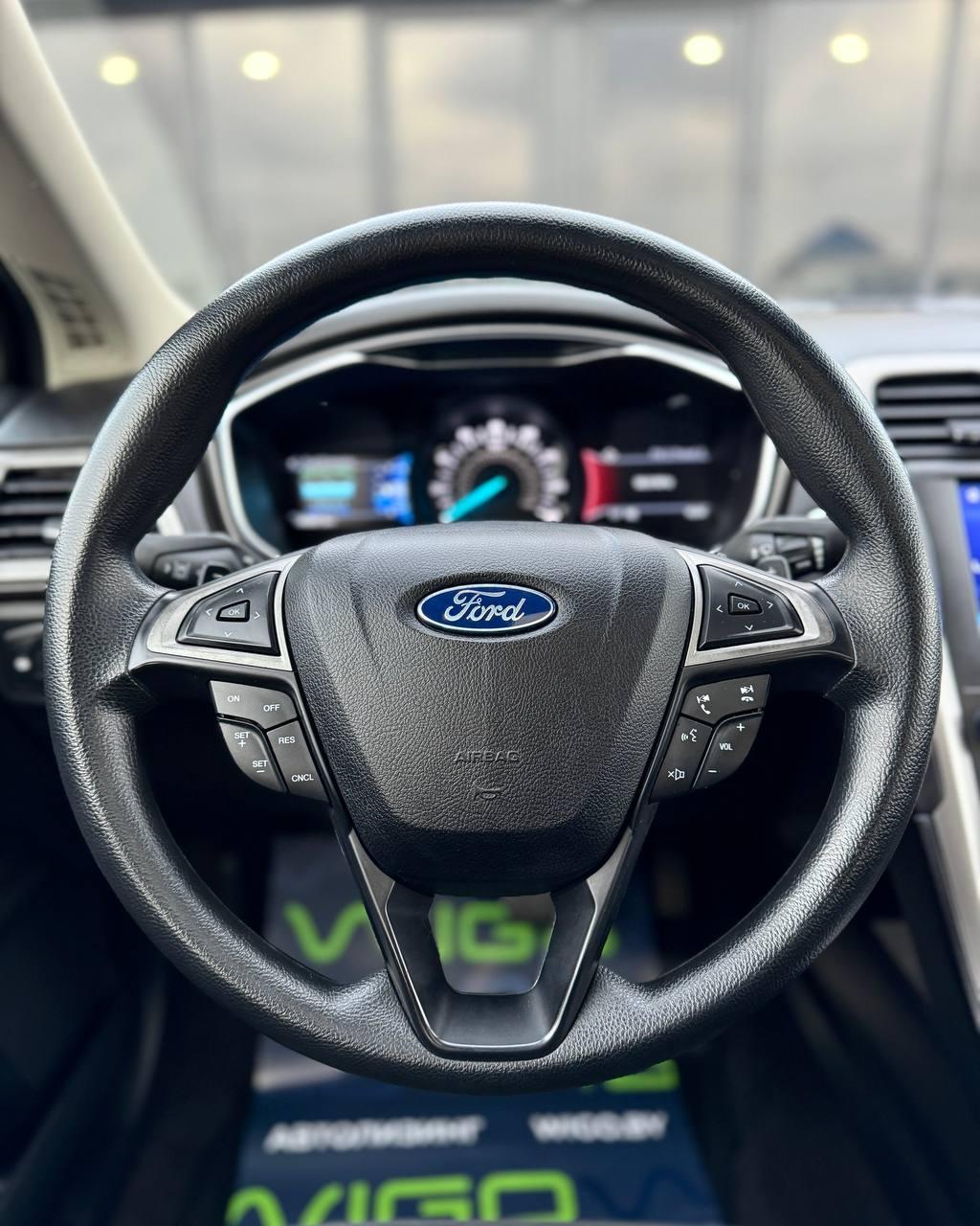 Ford Fusion USA II · 2-й рестайлинг , 2020 г., автомат, бензин - фото 15