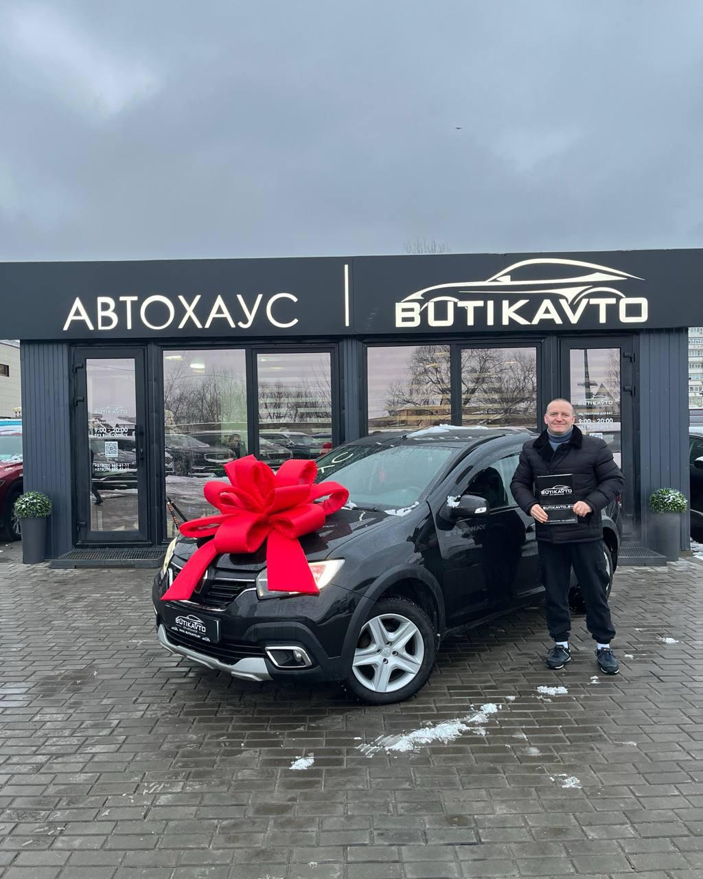 Renault Logan Stepway I , 2021 г., механика, бензин