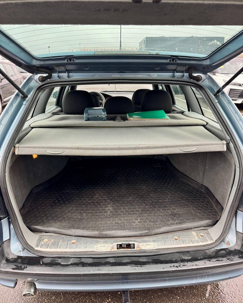 Peugeot 406 I · Рестайлинг , 2002 г., механика, бензин - фото 13