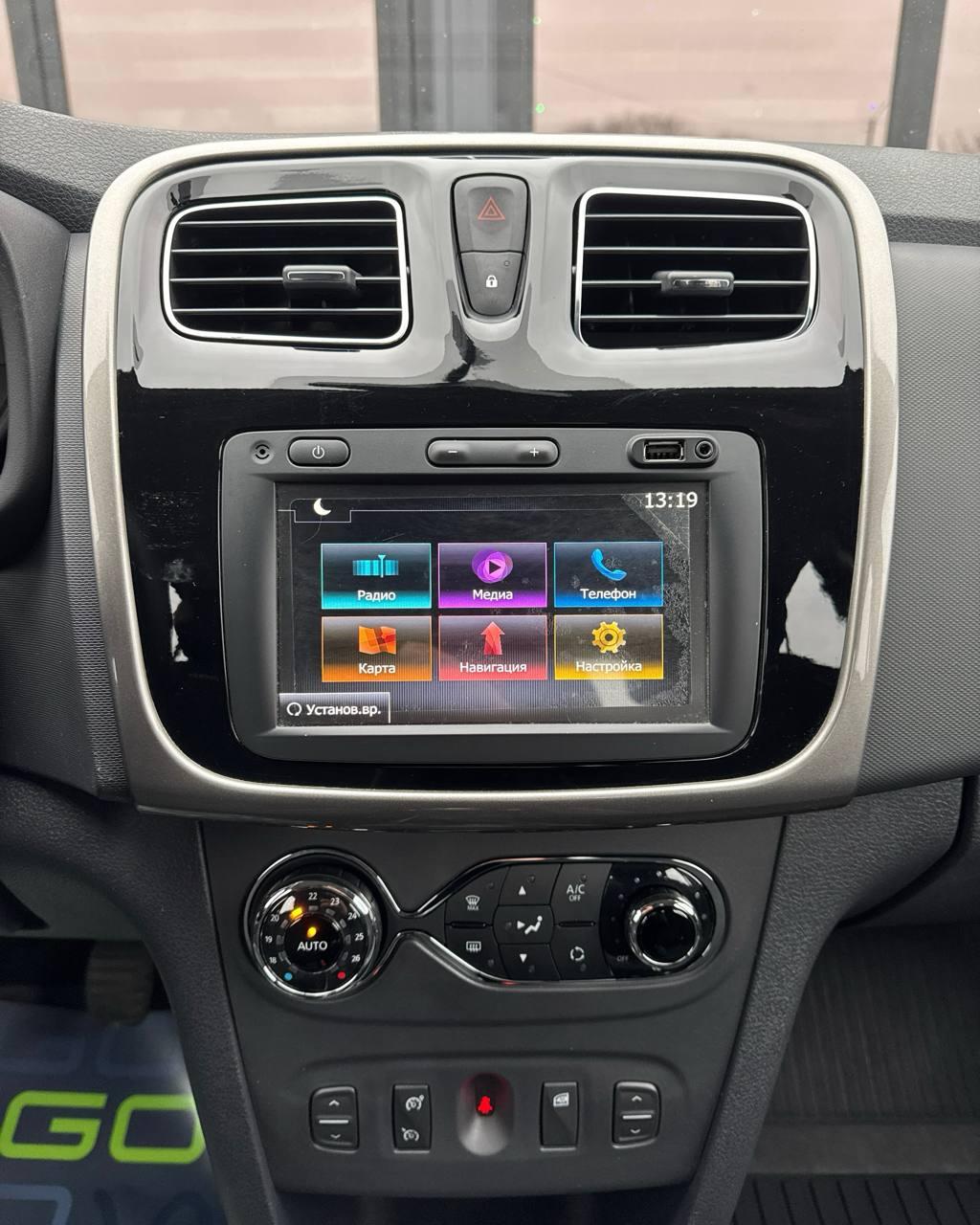 Renault Logan Stepway I , 2019 г., механика, бензин - фото 16