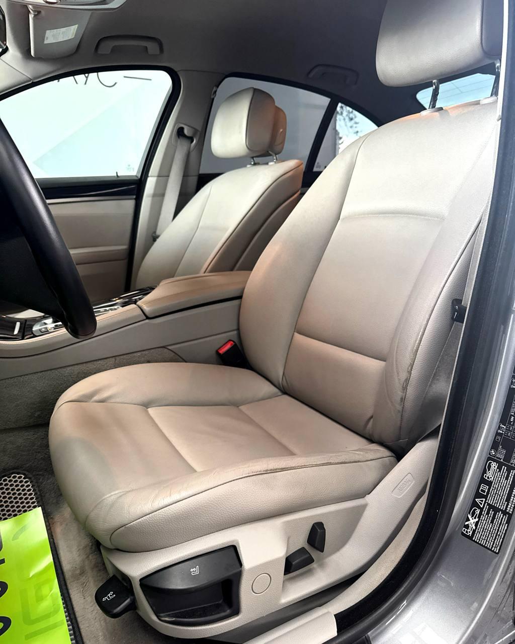 BMW 5 серия F10 F11 , 2012 г., автомат, дизель - фото 11