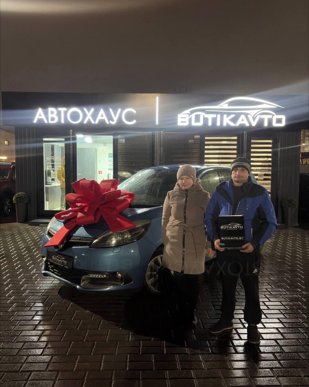 Renault Scenic III · 2-й рестайлинг , 2013 г., робот, дизель