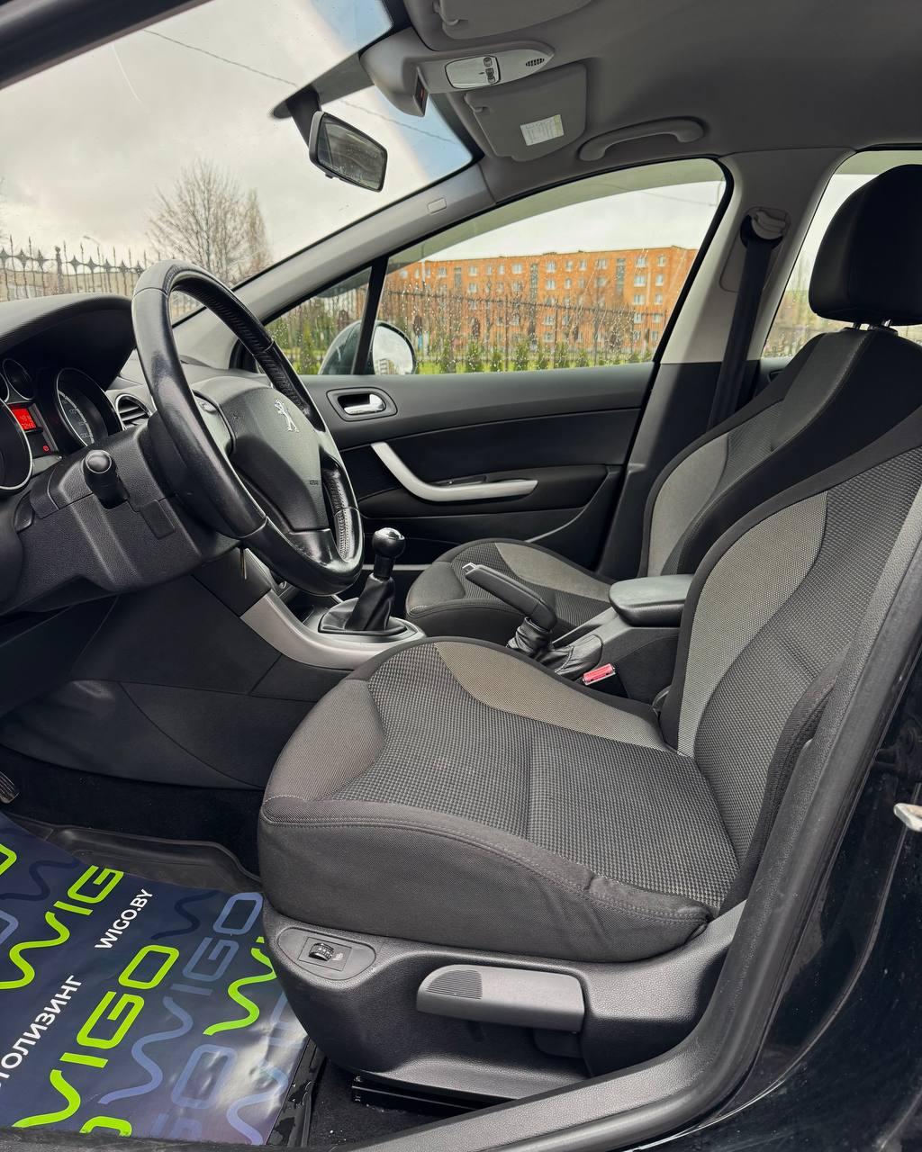 Peugeot 308 T7 · Рестайлинг , 2011 г., механика, дизель - фото 10