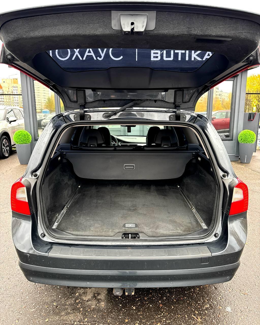 Volvo V70 III , 2010 г., механика, дизель  - фото 14