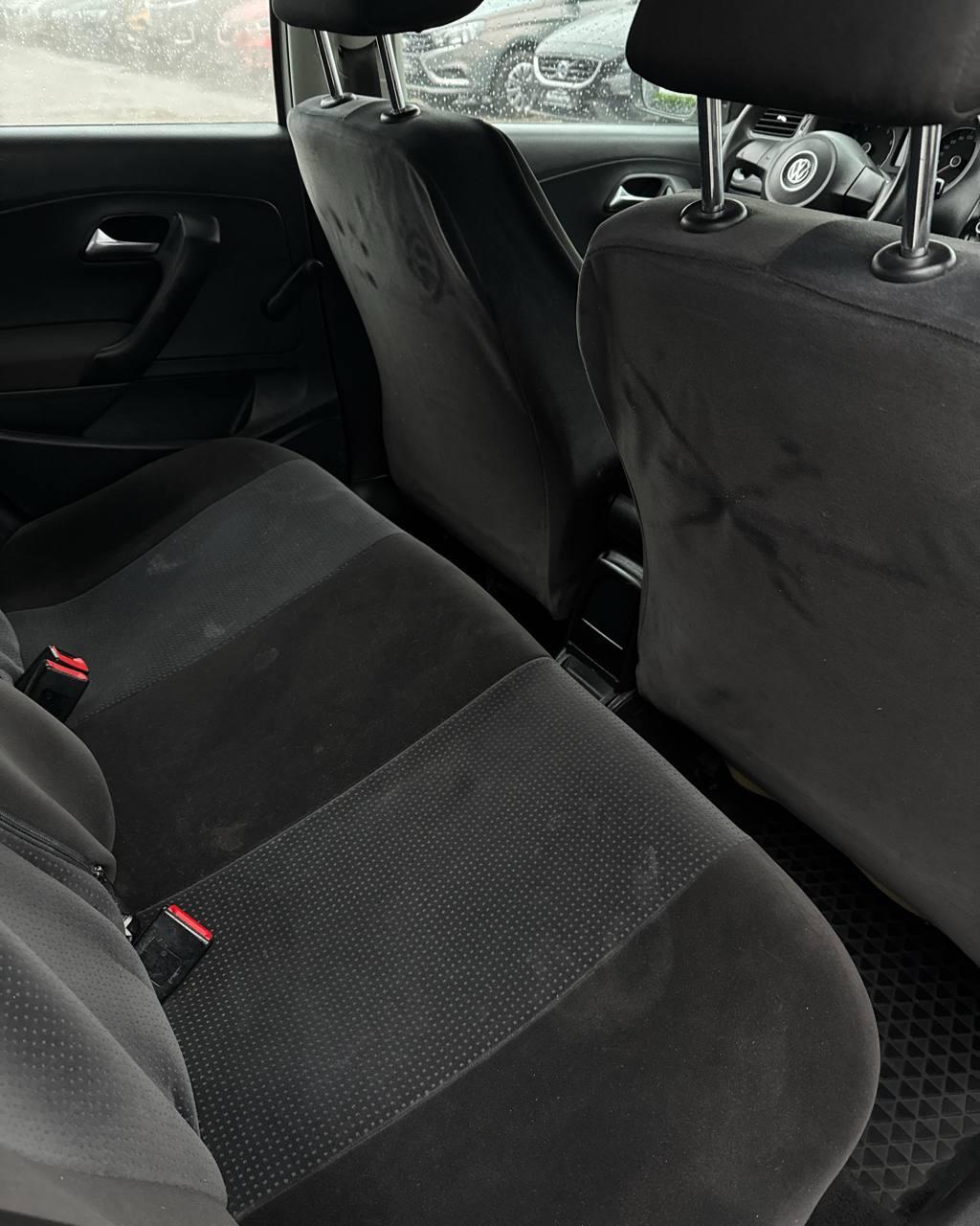 Volkswagen Polo V , 2009 г., механика, бензин  - фото 12