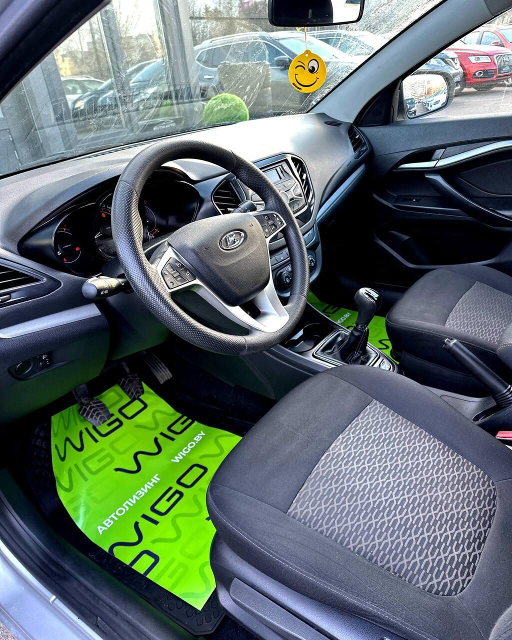 Lada (ВАЗ) Vesta I , 2018 г., механика, бензин - фото 9