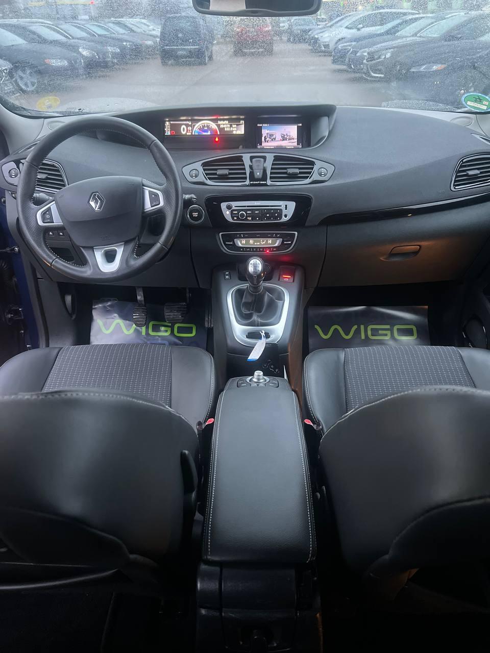 Renault Grand Scenic III · 2-й рестайлинг , 2012 г., механика, дизель - фото 13