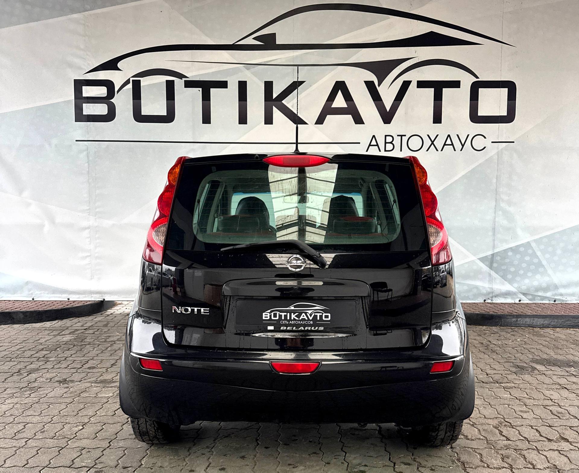 Nissan Note I (E11) · Рестайлинг , 2013 г., механика, бензин - фото 6