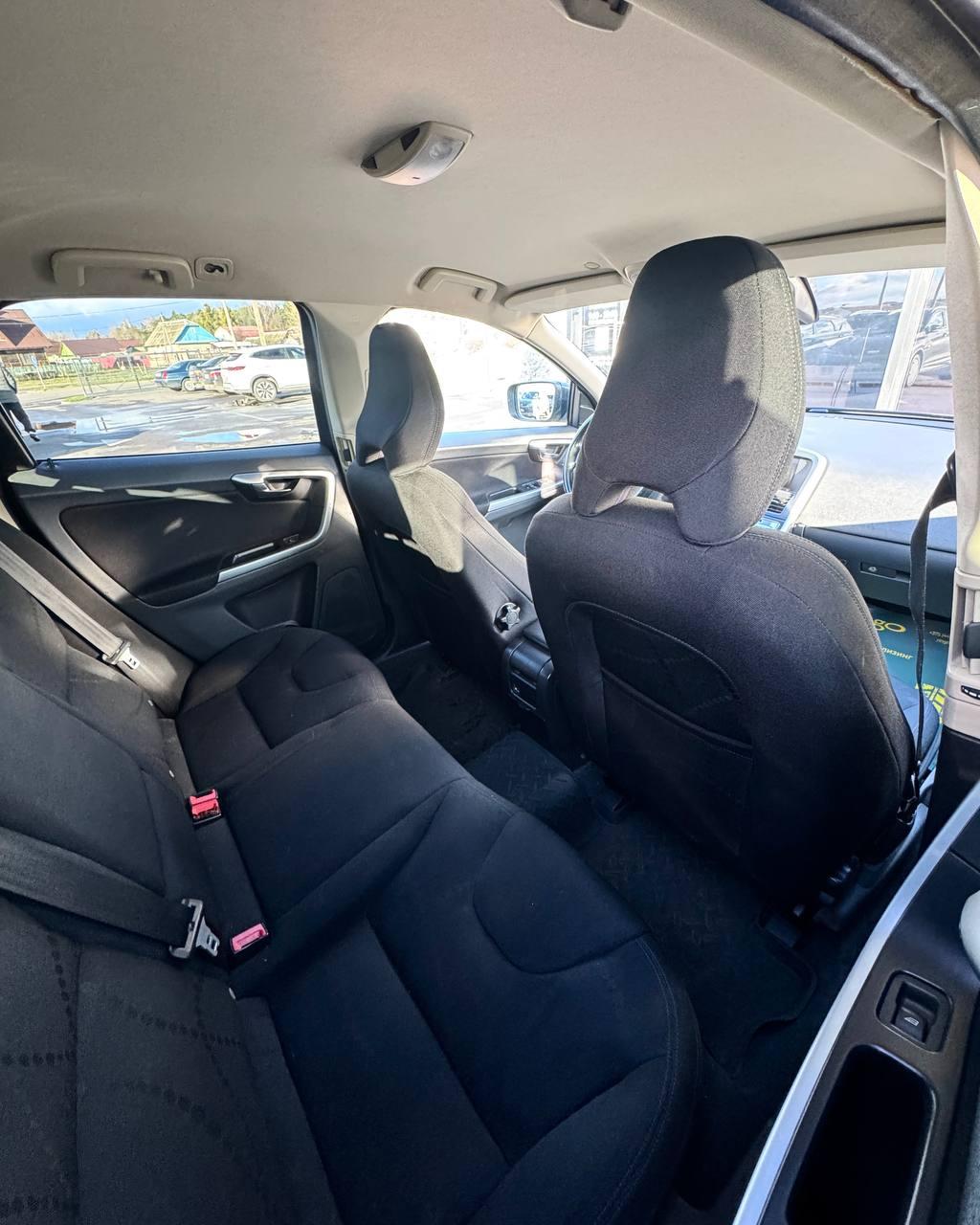 Volvo XC60 I , 2011 г., механика, дизель - фото 12