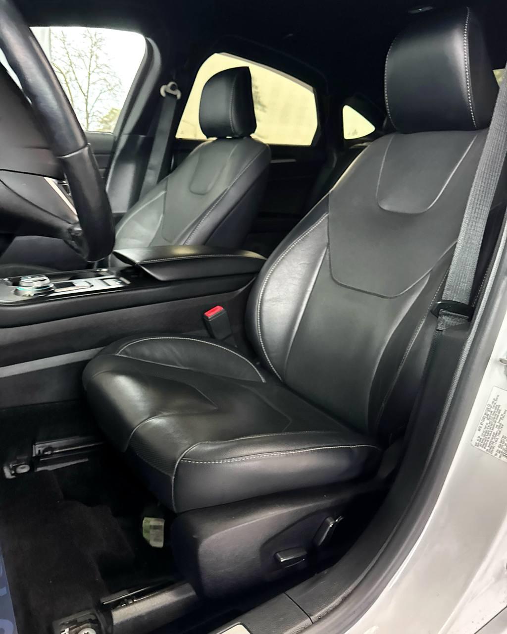 Ford Fusion USA II · 2-й рестайлинг , 2020 г., вариатор, гибрид - фото 10