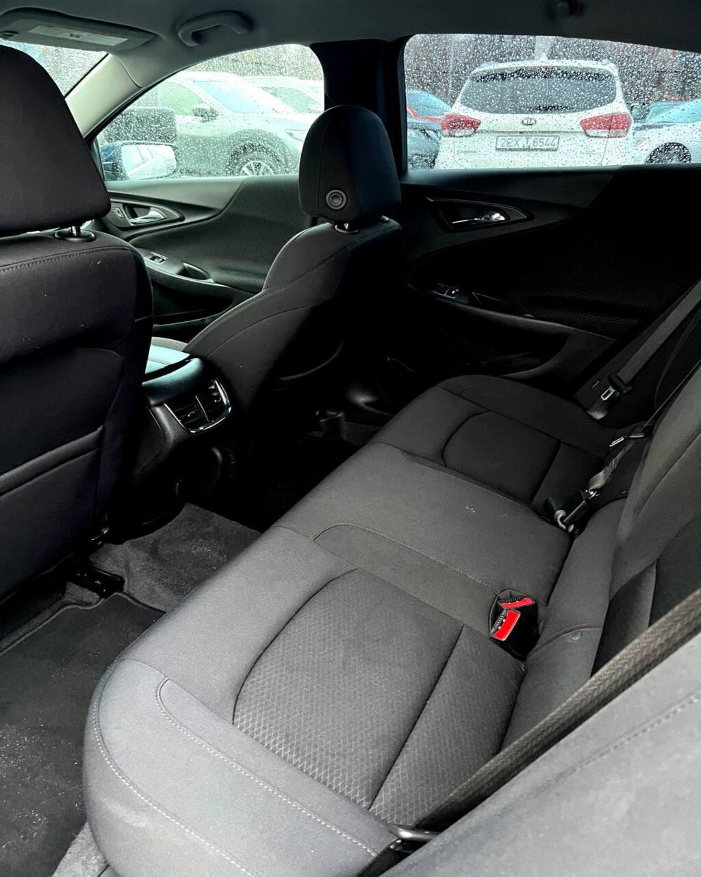 Chevrolet Malibu IX · Рестайлинг , 2022 г., автомат, бензин - фото 12