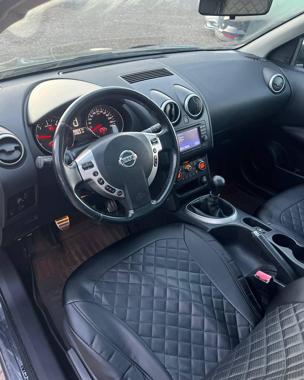 Nissan Qashqai+2 I · Рестайлинг , 2010 г., механика, дизель - фото 10