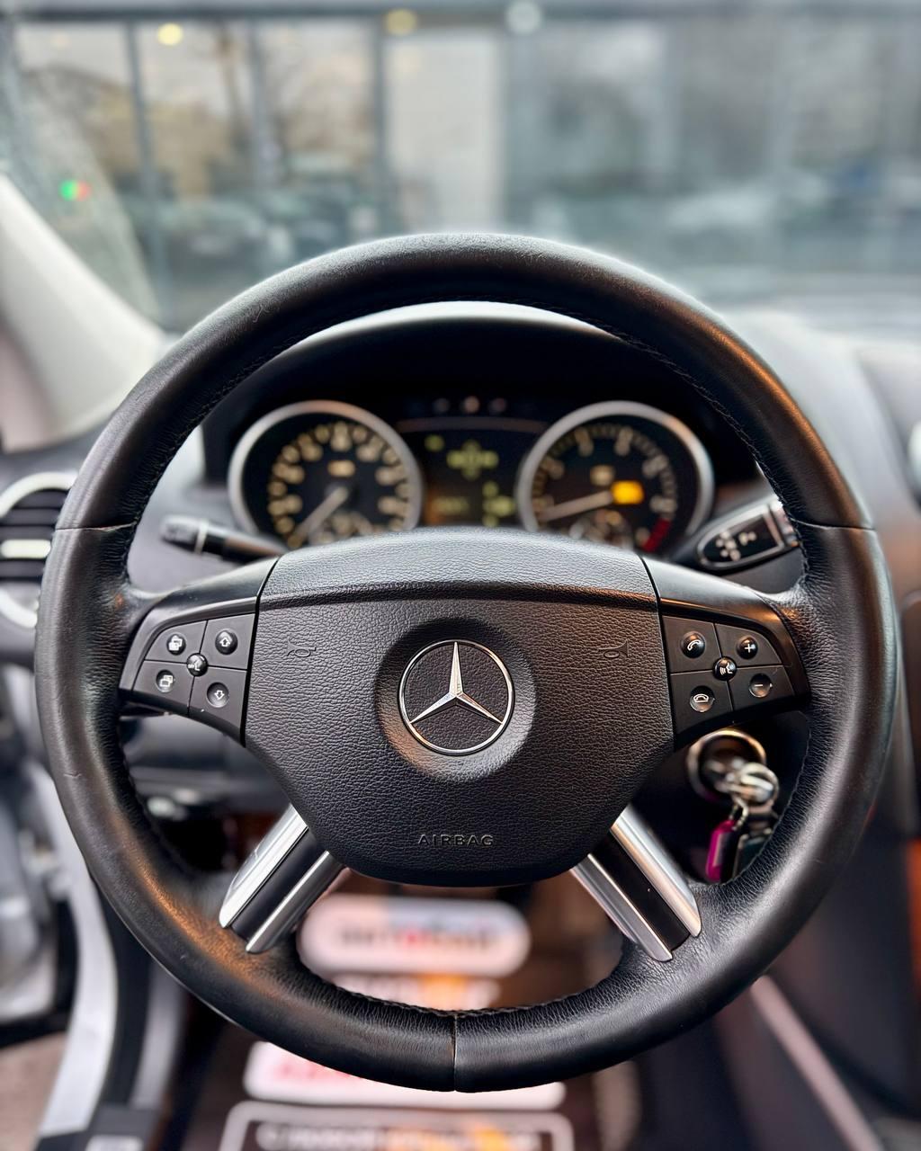 Mercedes-Benz M-Класс W164 , 2006 г., автомат, бензин - фото 15