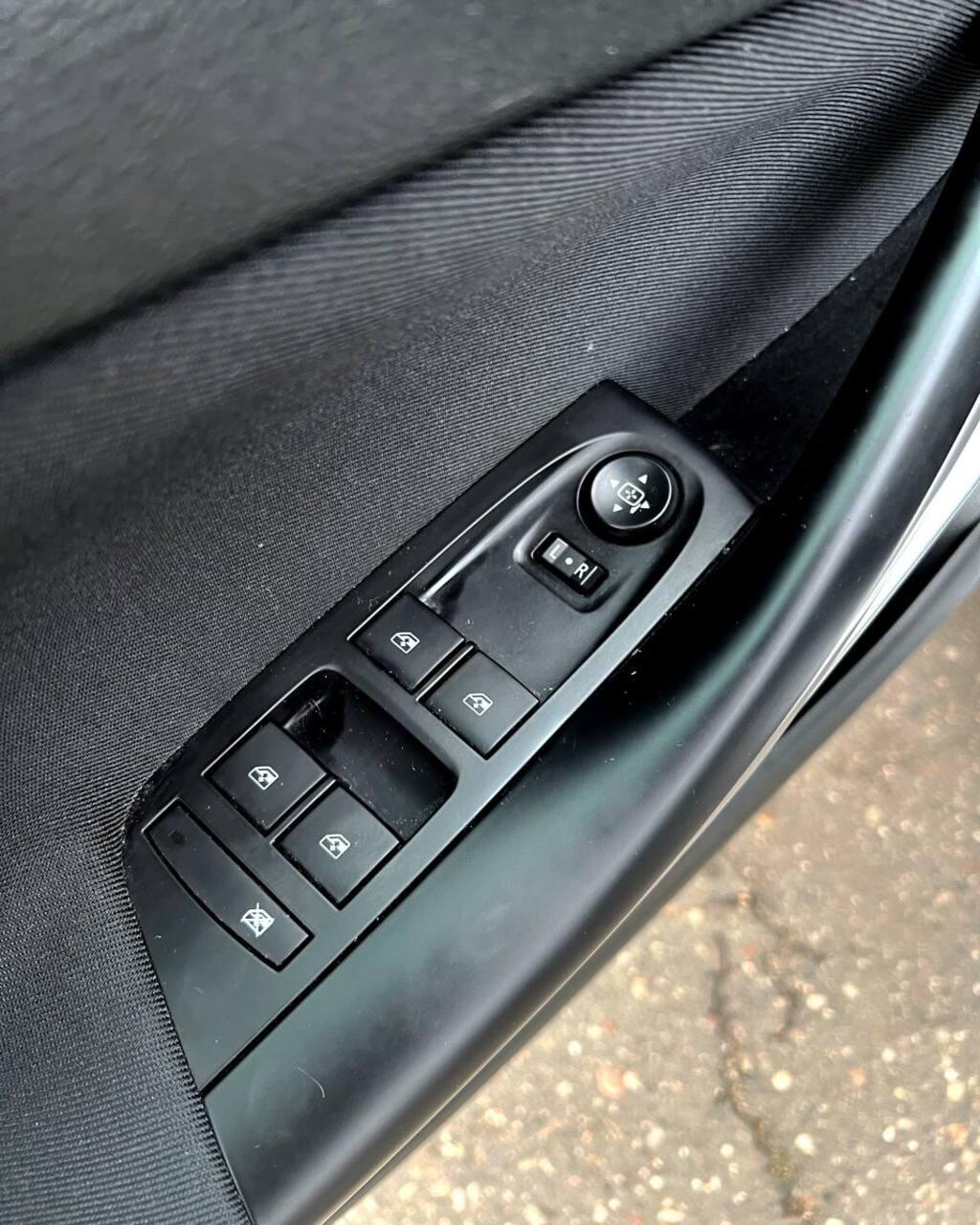 Opel Astra K · Рестайлинг , 2021 г., механика, бензин - фото 19