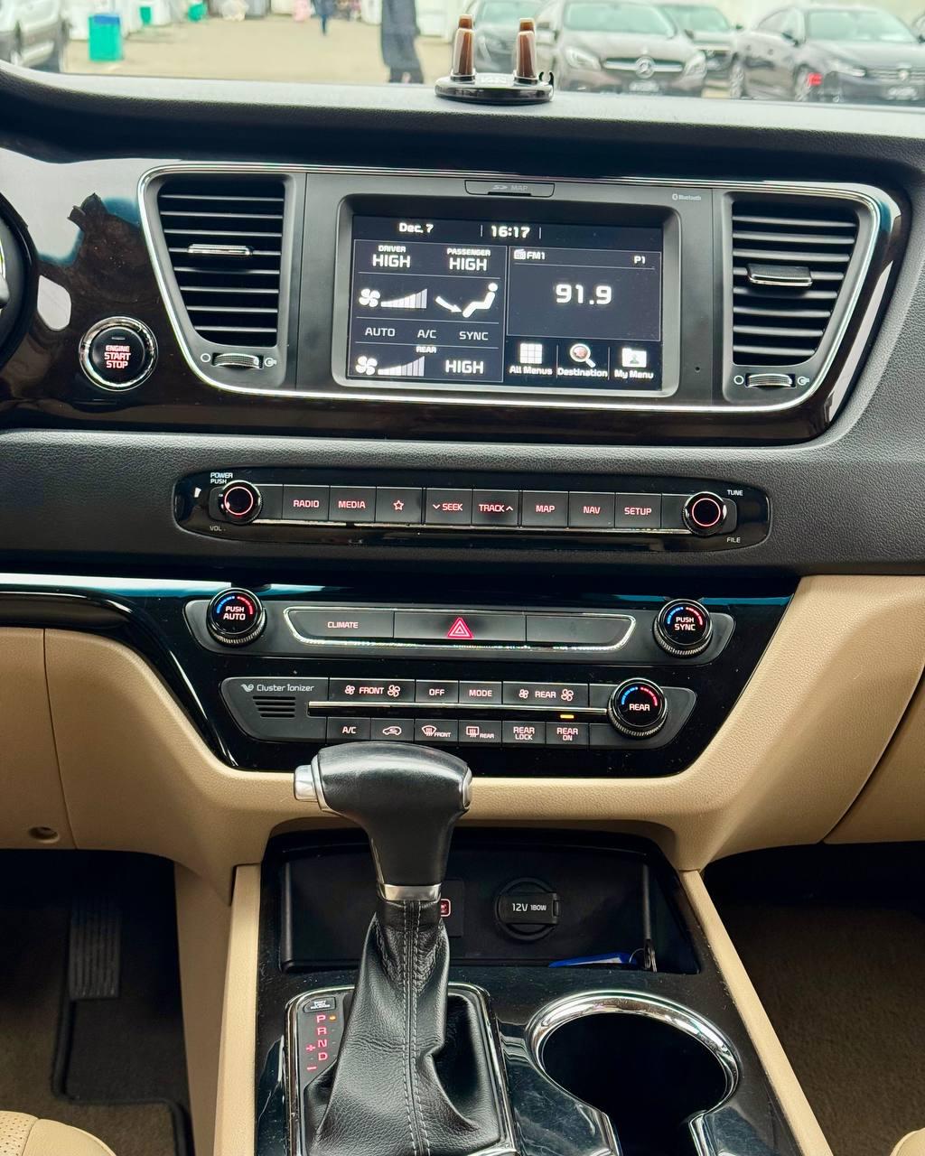 Kia Carnival III , 2018 г., автомат, дизель - фото 12