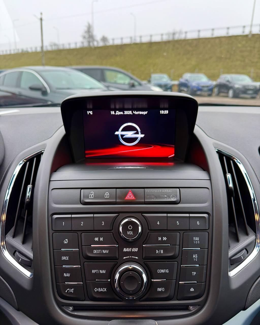 Opel Zafira C , 2014 г., механика, дизель - фото 18