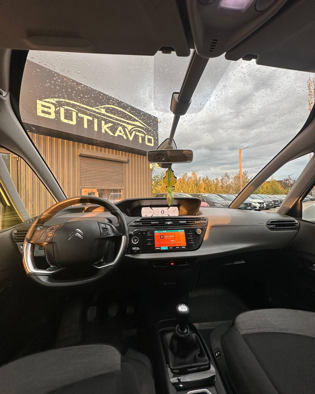 Citroen C4 Grand Picasso II · Рестайлинг , 2017 г., механика, дизель - фото 9