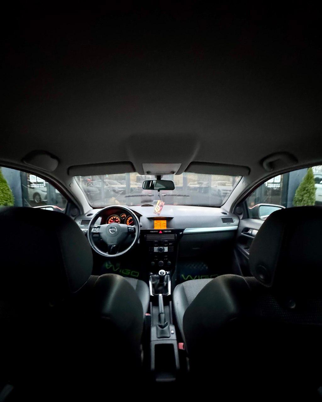 Opel Astra H , 2007 г., механика, бензин - фото 9