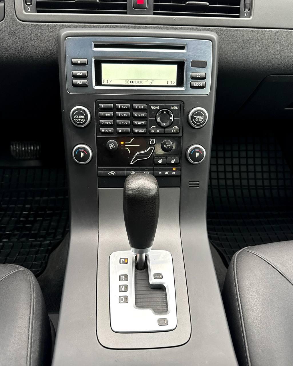 Volvo S80 II · Рестайлинг , 2011 г., автомат, бензин  - фото 13