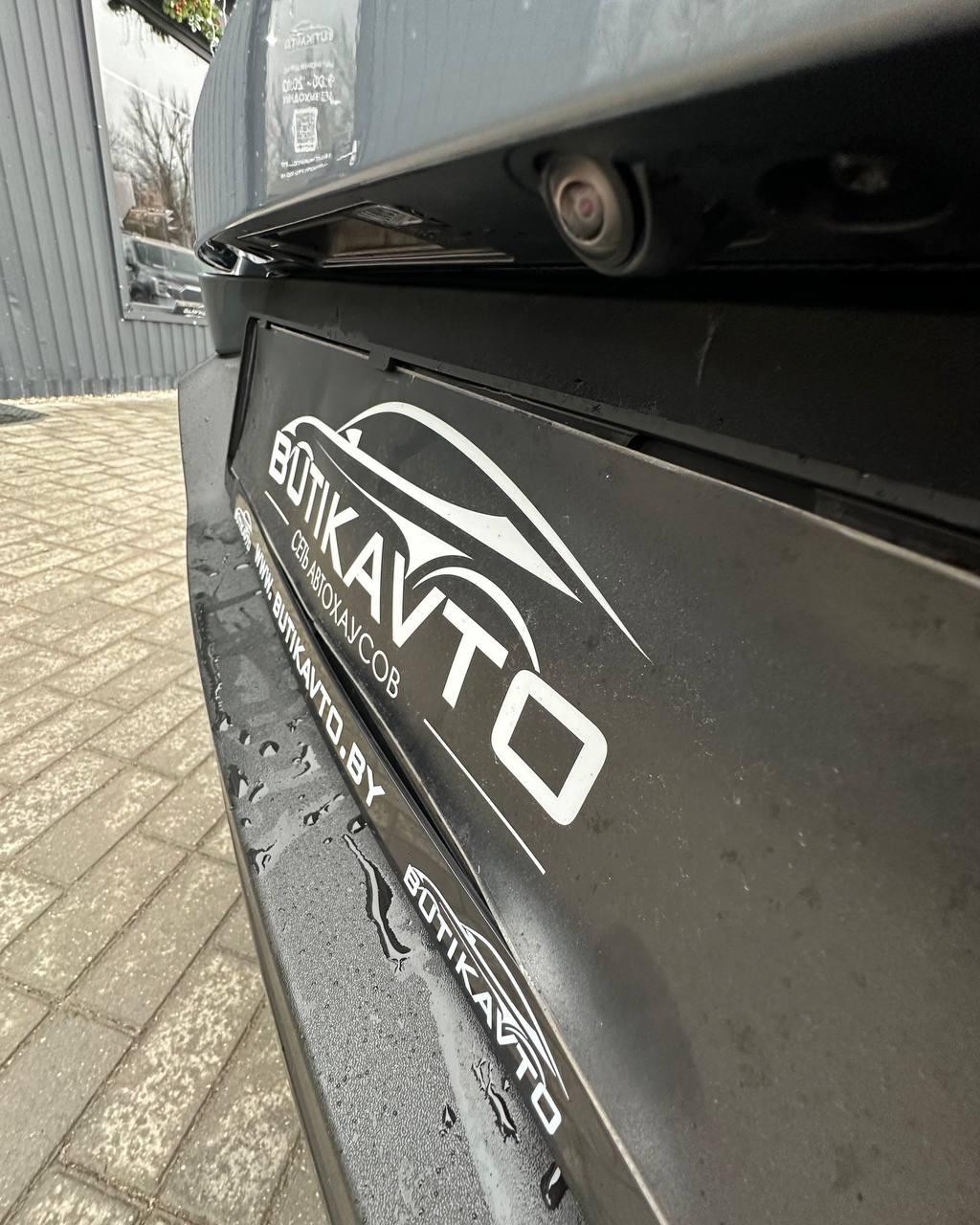 Volvo XC40 I · Рестайлинг , 2022 г., автомат, электро - фото 13