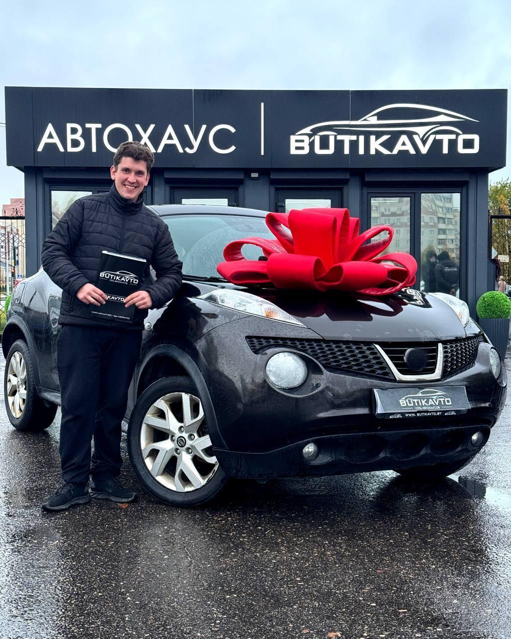 Nissan Juke YF15 , 2011 г., вариатор, бензин