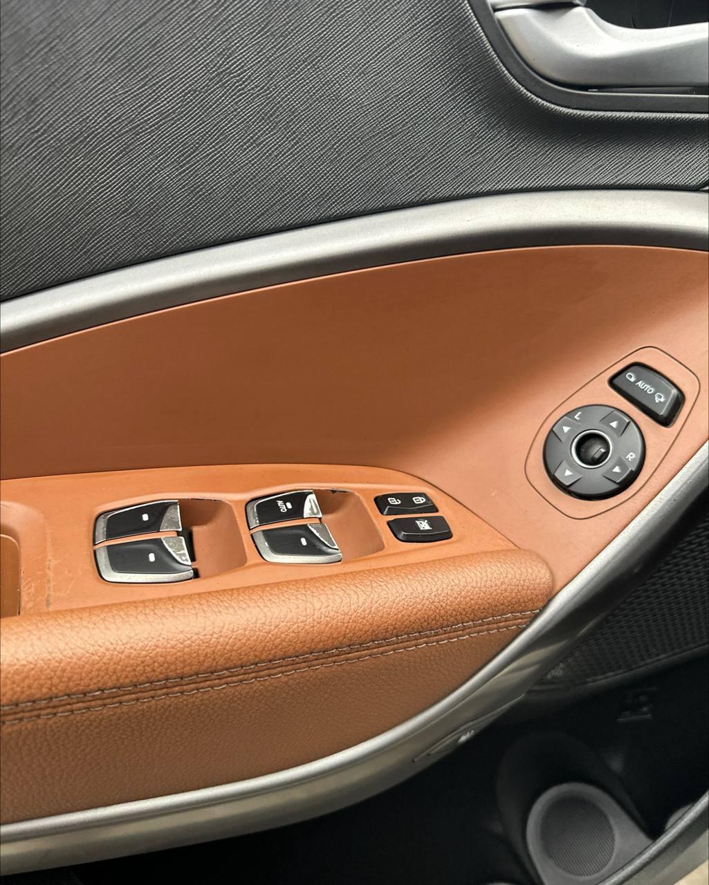 Hyundai Santa Fe DM · Рестайлинг , 2016 г., автомат, дизель  - фото 15