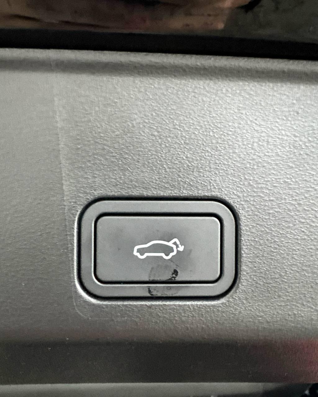 Geely Boyue L I · 2-й рестайлинг , 2025 г., робот, бензин - фото 18