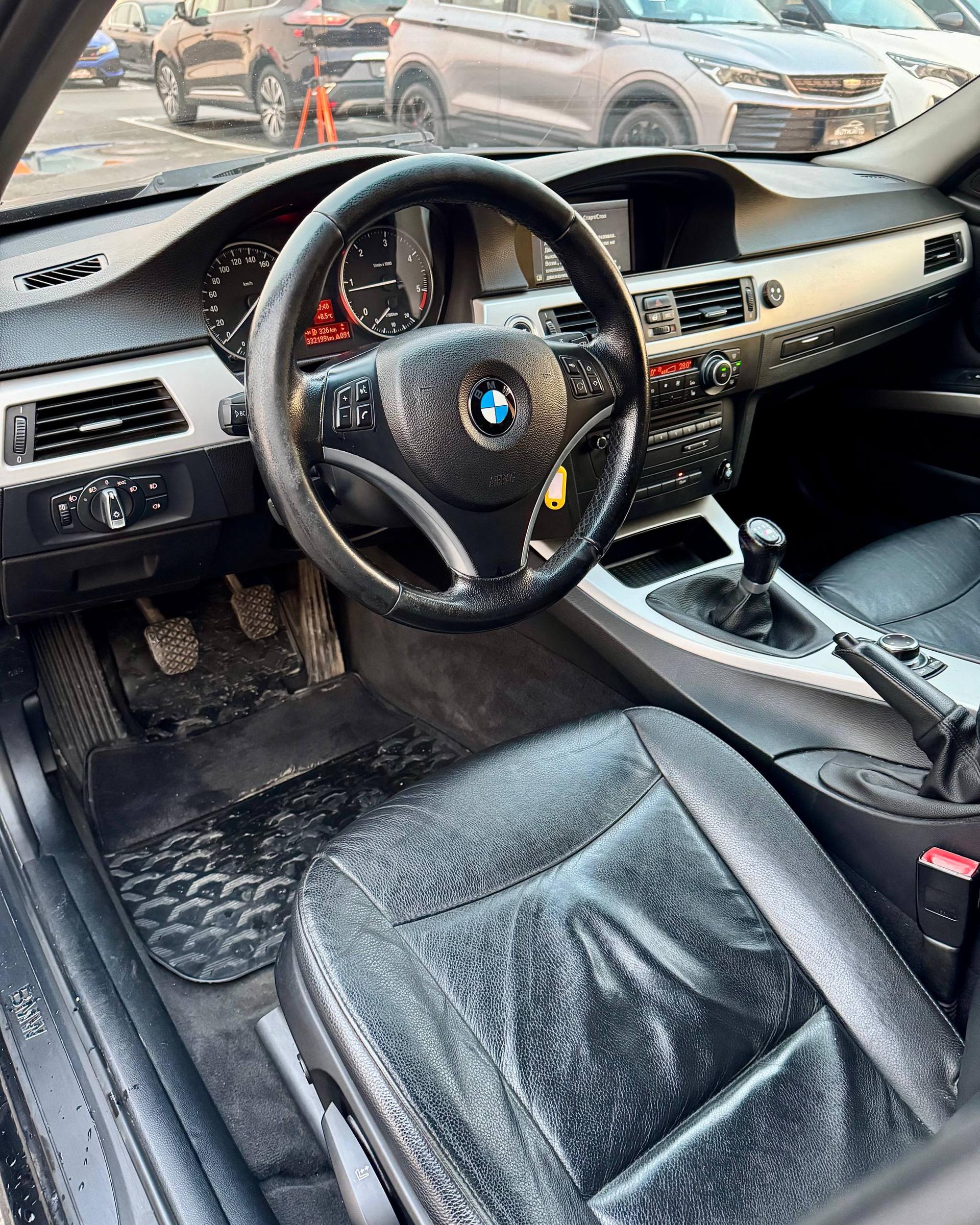 BMW 3 серия E90 E91 E92 E93 · Рестайлинг , 2010 г., механика, дизель  - фото 11