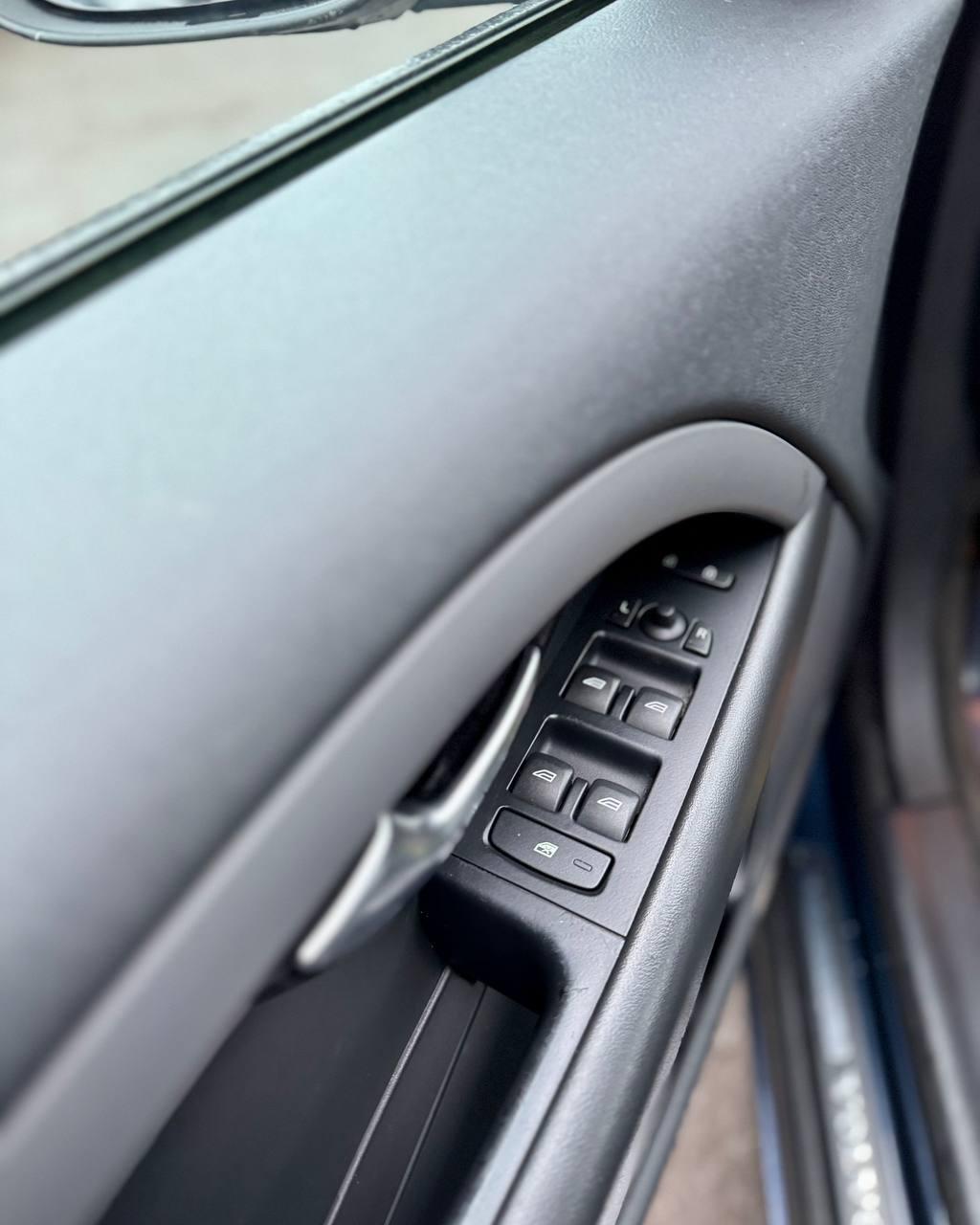 Volvo V70 III , 2010 г., механика, дизель - фото 18