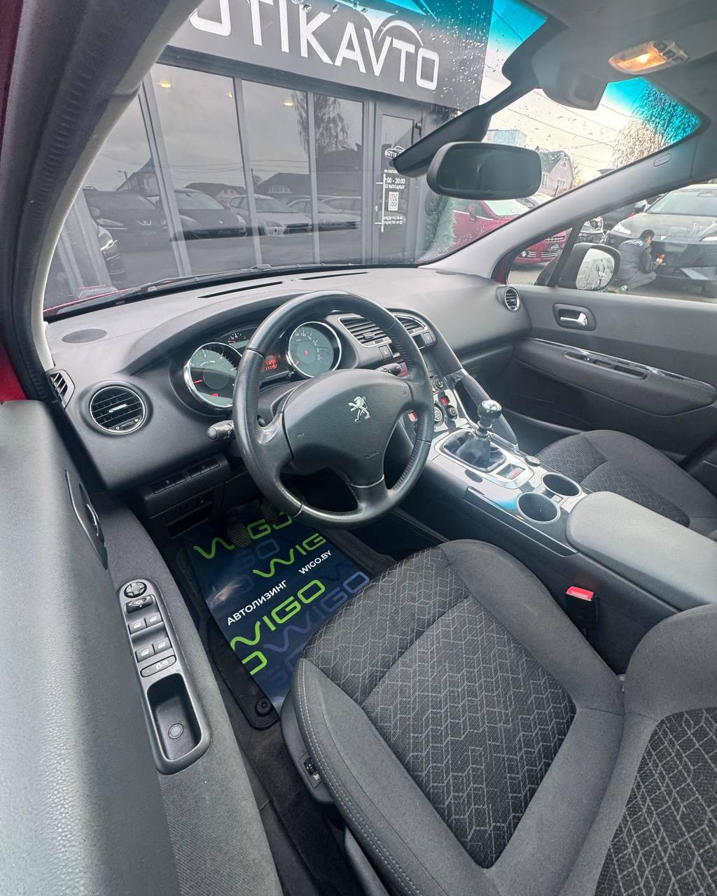 Peugeot 3008 I · Рестайлинг , 2015 г., механика, дизель - фото 10