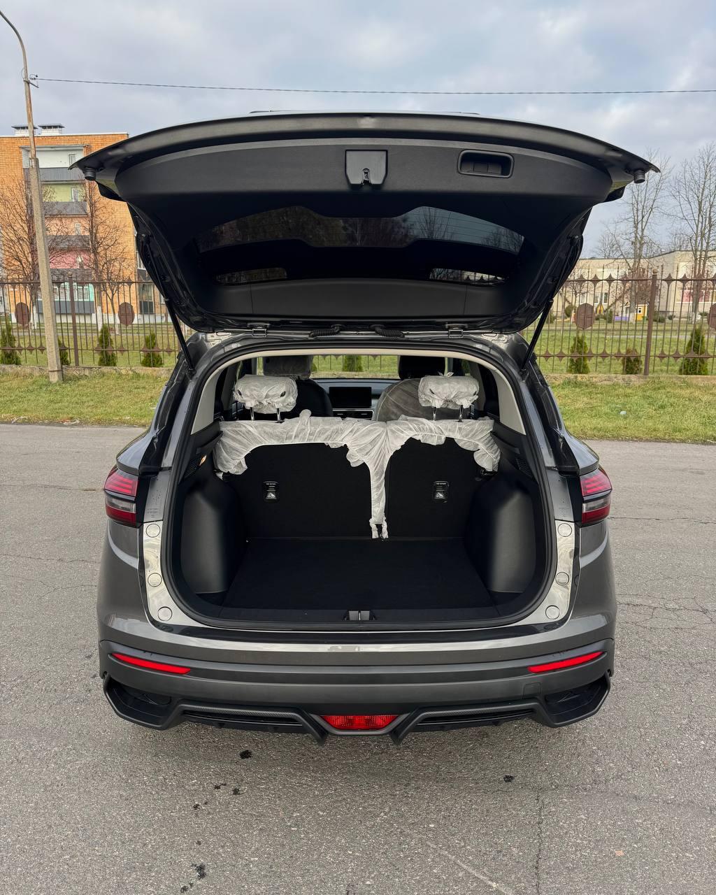 Geely Binyue I · 2-й рестайлинг , 2025 г., вариатор, бензин - фото 12