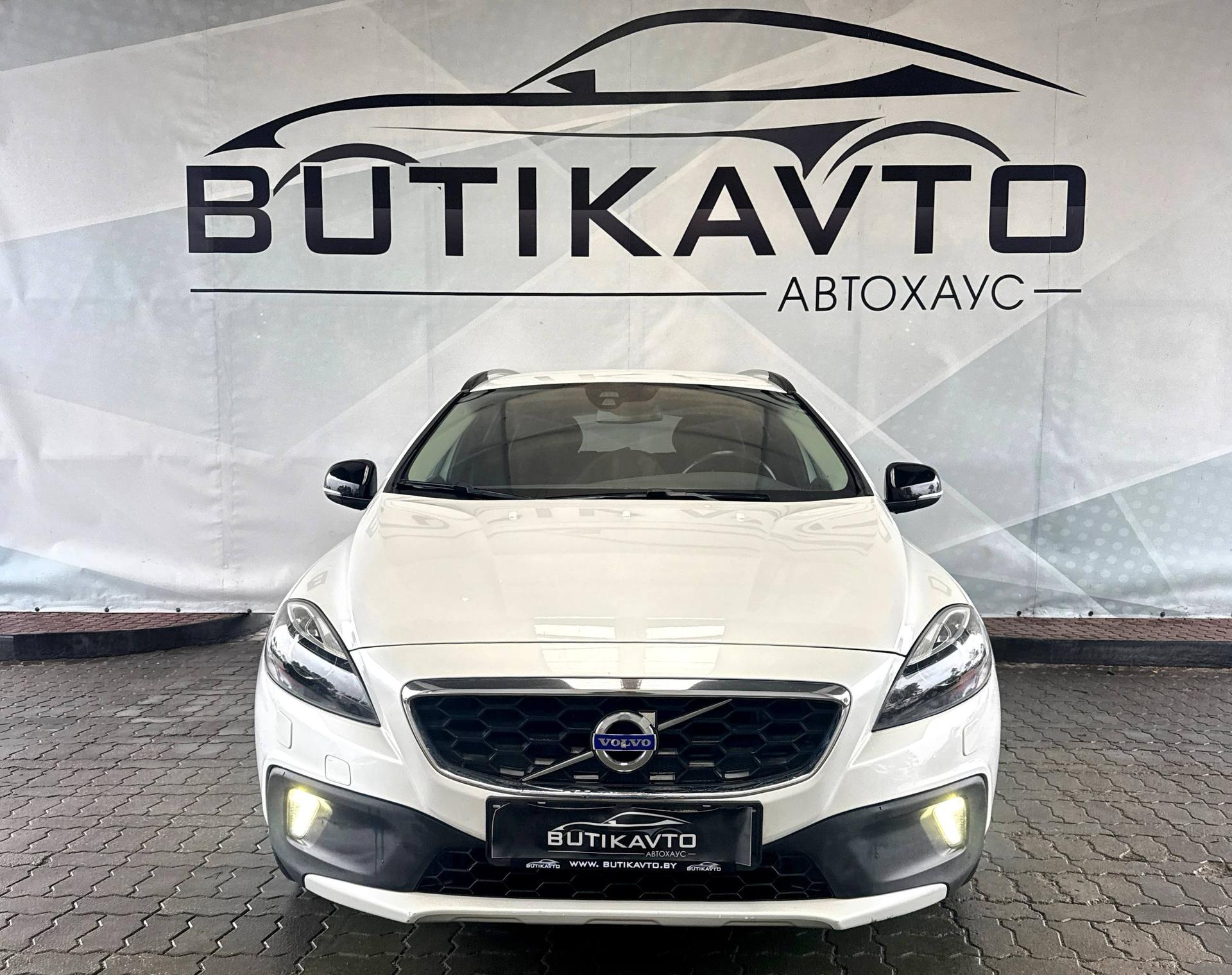 Volvo V40 Cross Country I , 2014 г., механика, дизель - фото 2