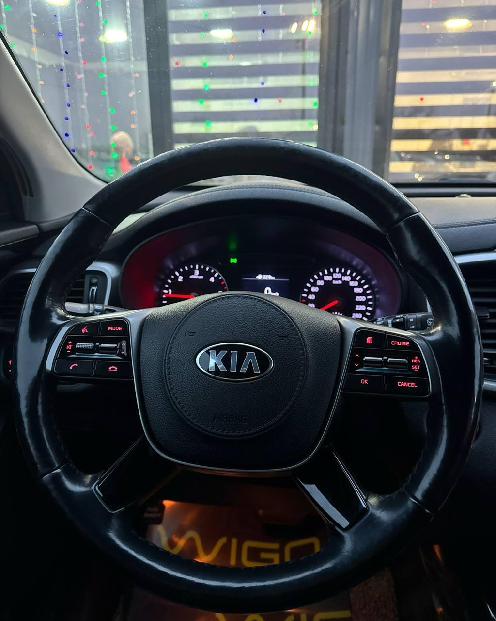 Kia Sorento III · Рестайлинг , 2018 г., автомат, дизель - фото 15