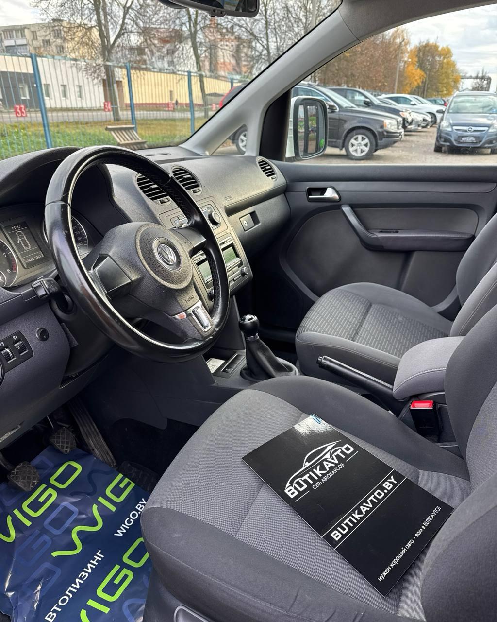 Volkswagen Caddy MAXI III · Рестайлинг , 2011 г., механика, дизель  - фото 9