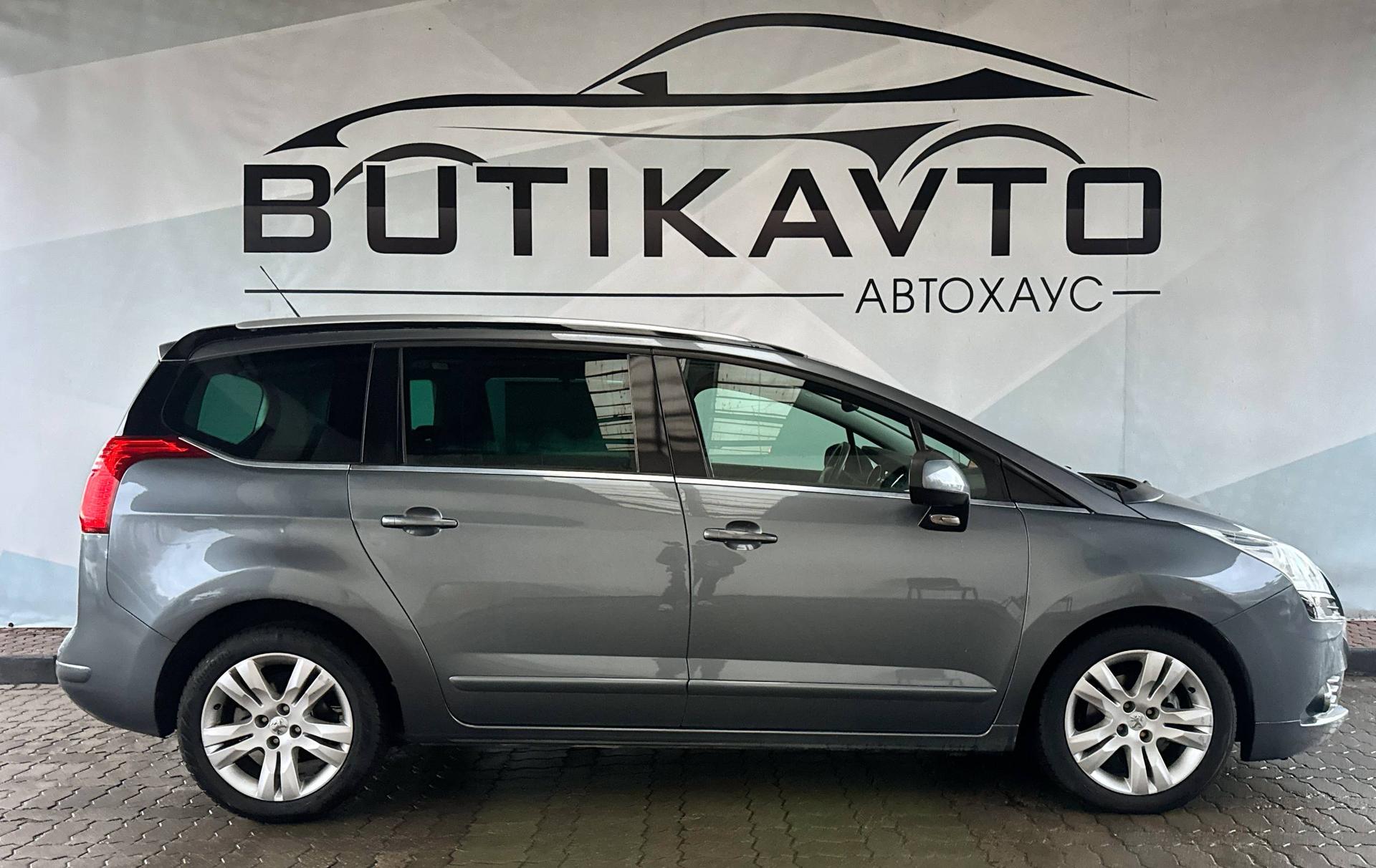 Peugeot 5008 I , 2011 г., механика, дизель - фото 8