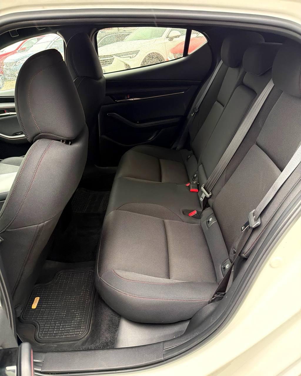 Mazda 3 BP , 2022 г., механика, бензин - фото 15