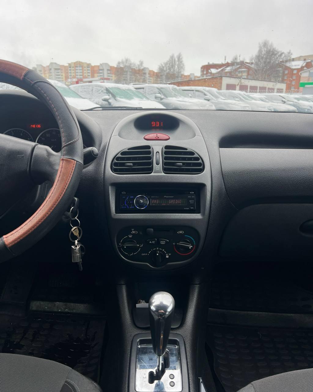 Peugeot 206 I · Рестайлинг , 2009 г., автомат, бензин - фото 14