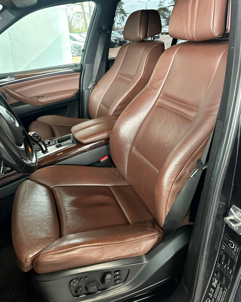 BMW X5 E70 · Рестайлинг , 2010 г., автомат, дизель - фото 12