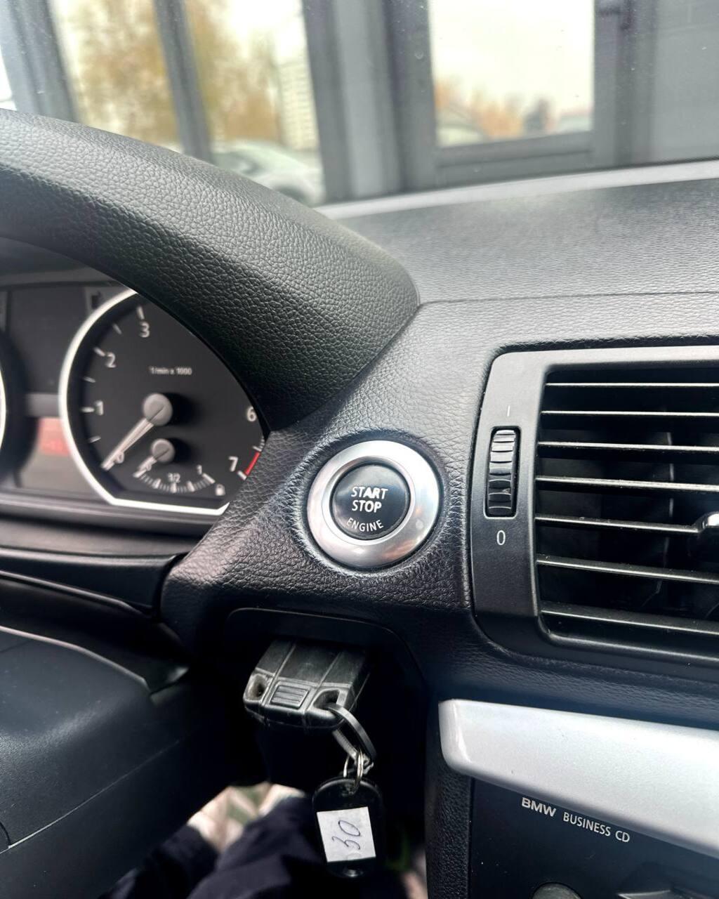 BMW 1 серия E81 E82 E88 E87 , 2004 г., механика, бензин - фото 16