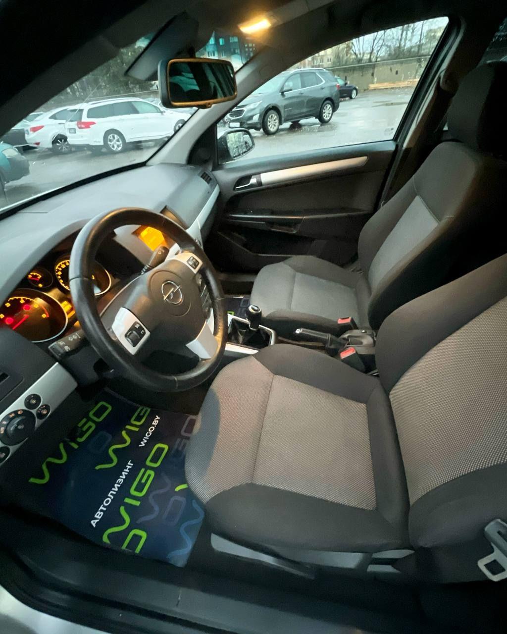 Opel Astra H · Рестайлинг , 2009 г., механика, дизель - фото 8